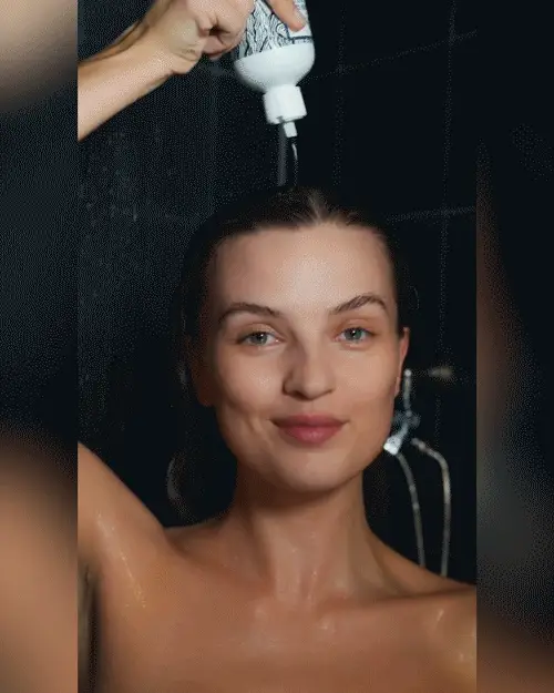 A Quick Clean, Hair Rinse - Image 8