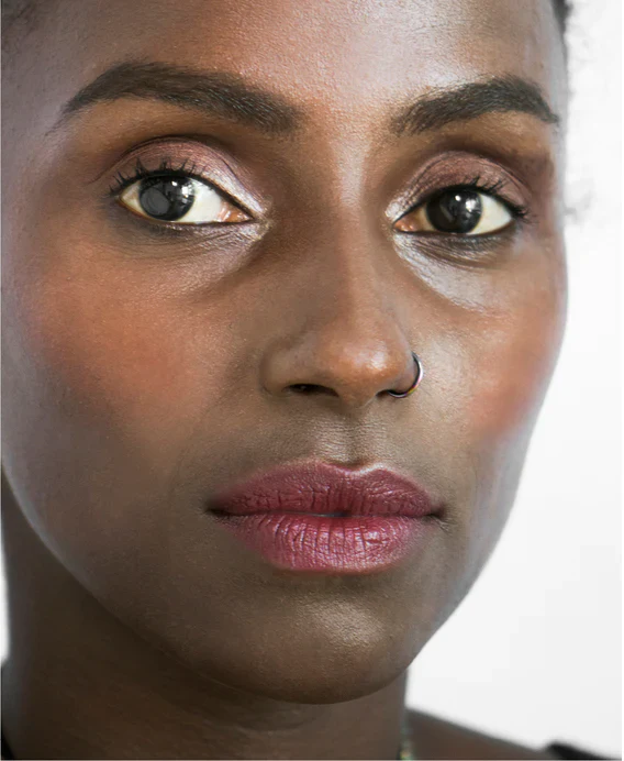 Almond Eyebrow Pencil - Image 4