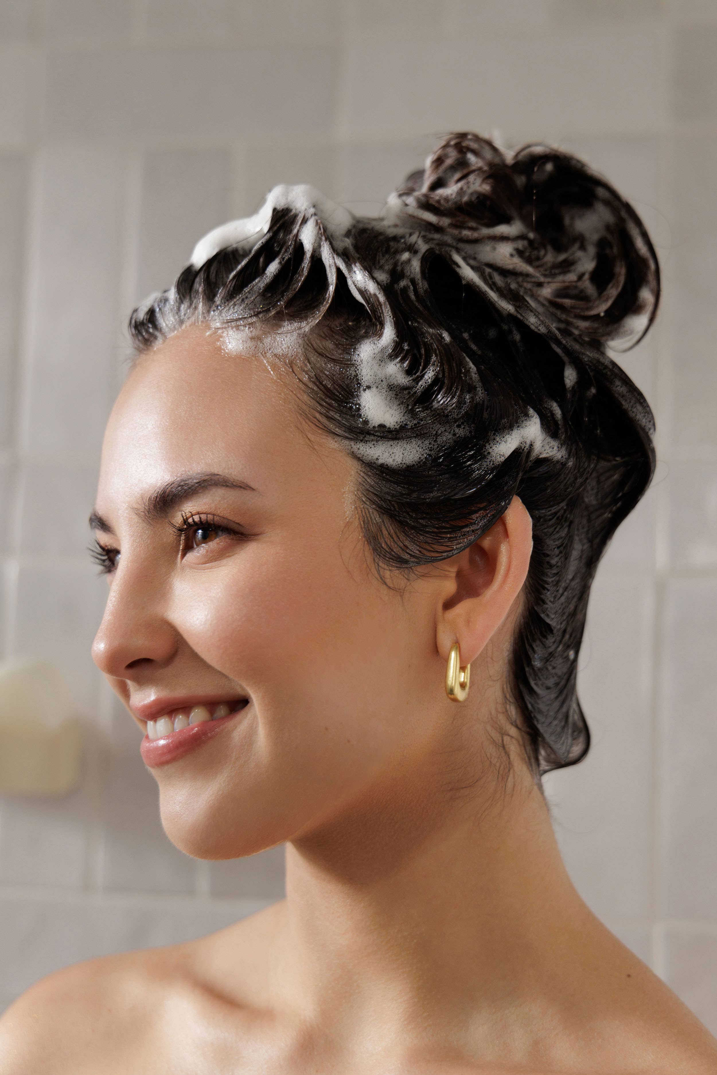 Balance + Repair Solid Shampoo Bar - Image 2