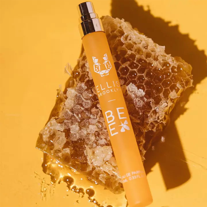 BEE Eau De Parfum Refillable Travel Spray - Image 2
