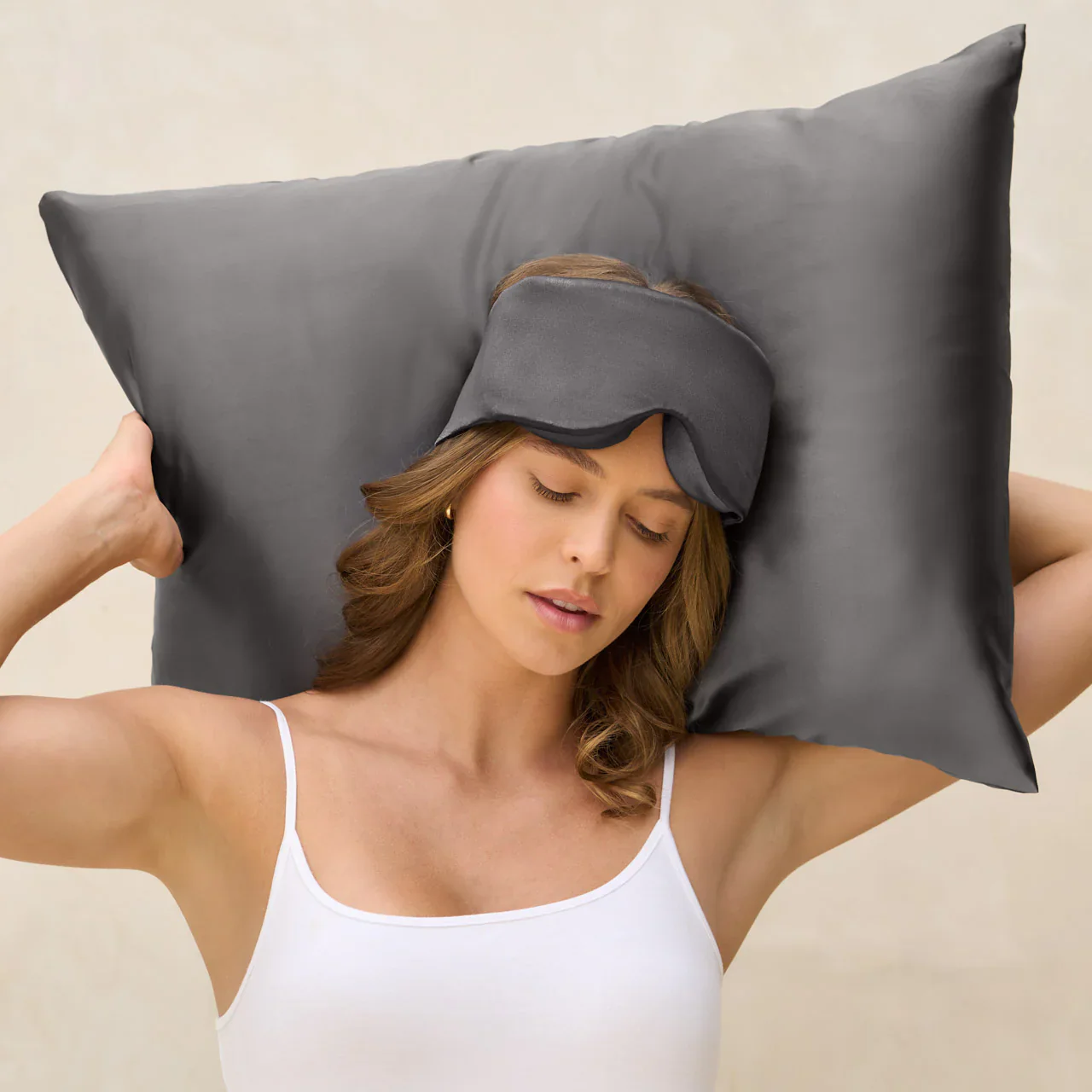 Contour Pillow Eye Mask - Image 7