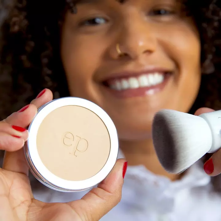 Corn Translucent Powder - Image 3