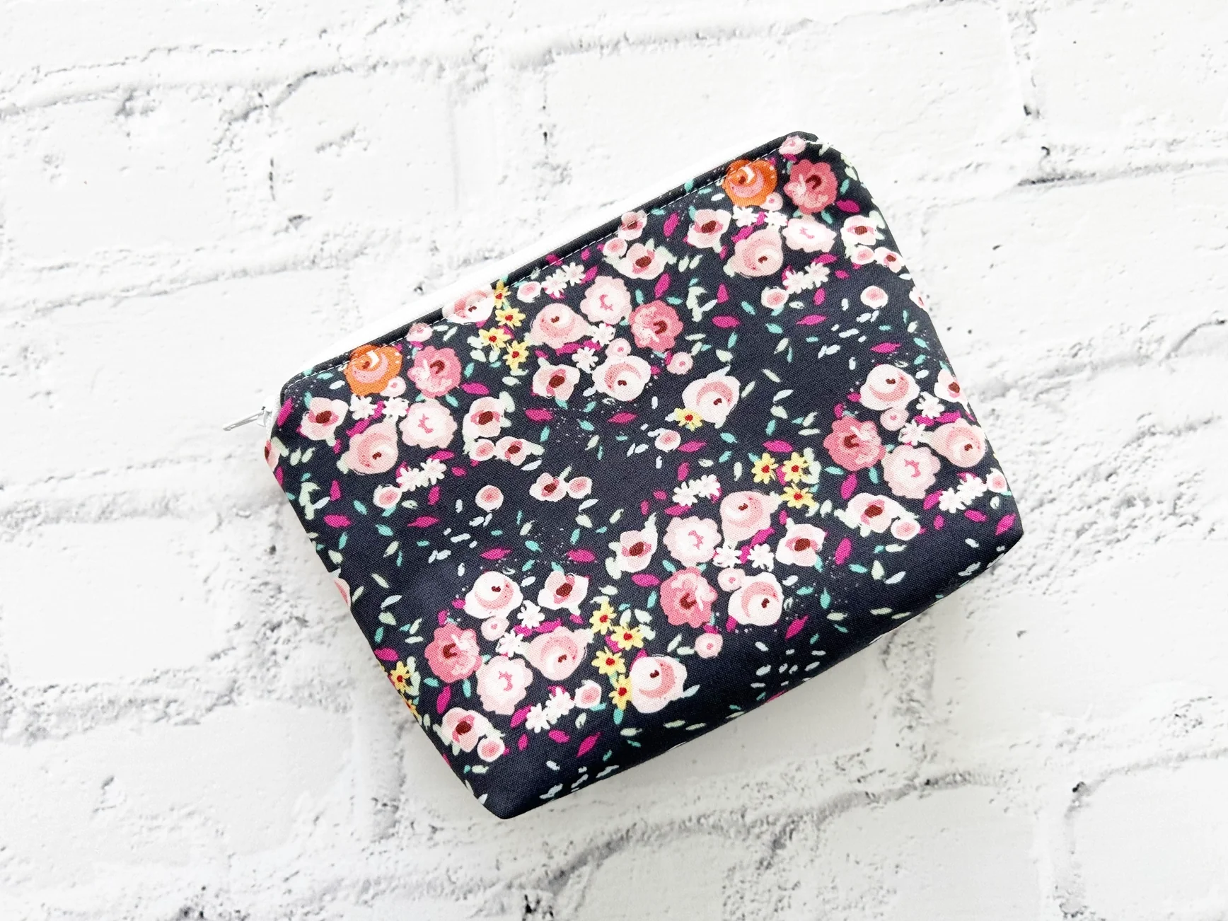 Cotton Cosmetics Bag - Image 4