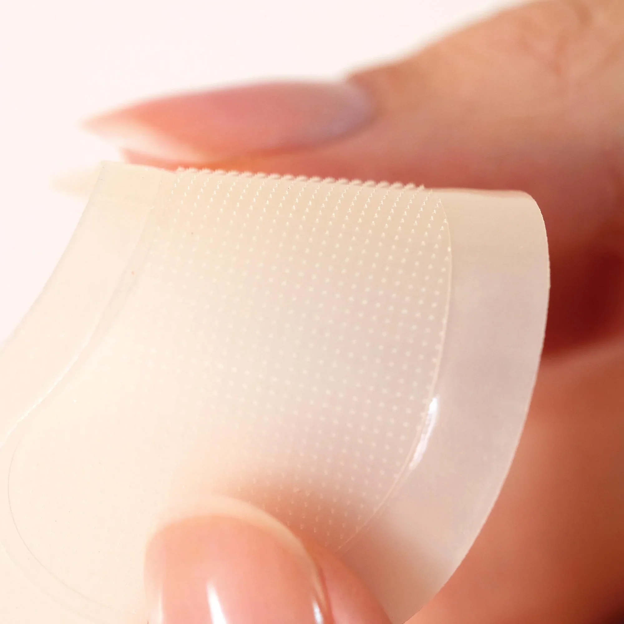 Dissolving Microneedle Eye Patches - Image 2