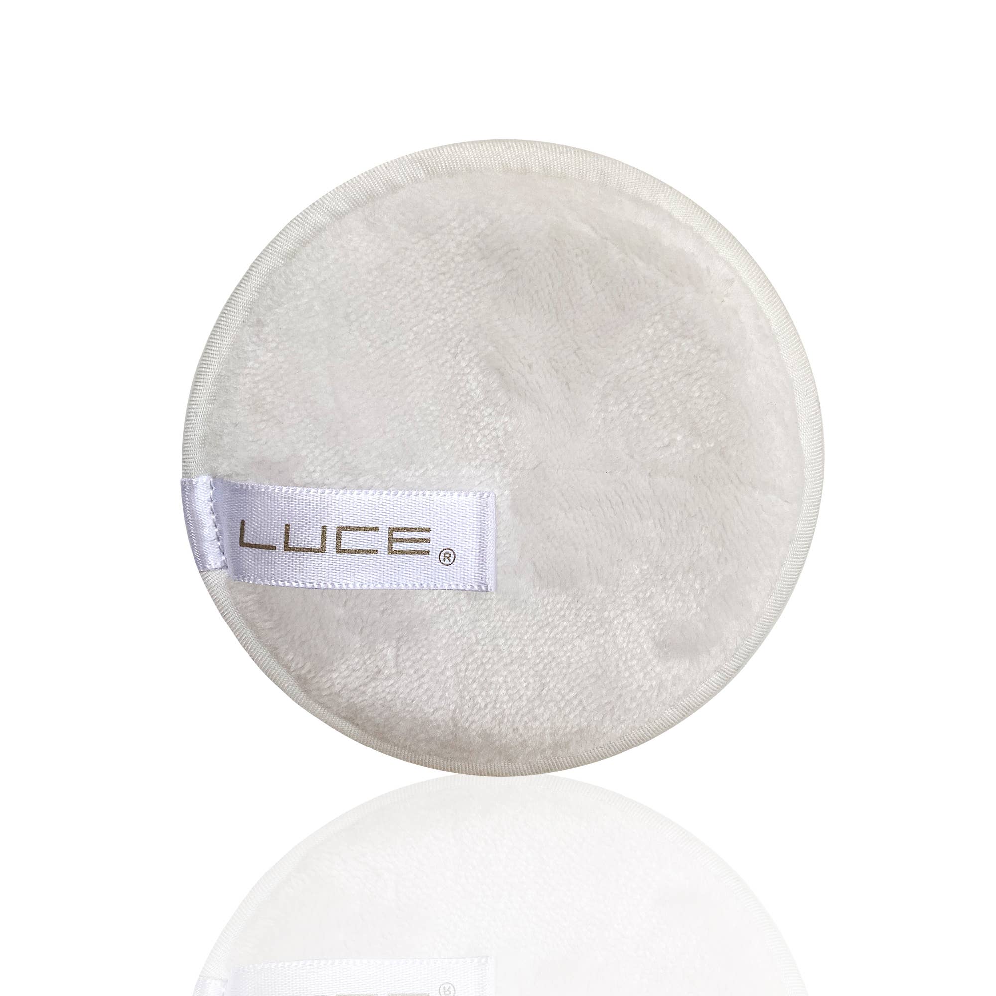 Eco-Conscious 1-Piece Makeup Remover - Soft & Effective - Image 6