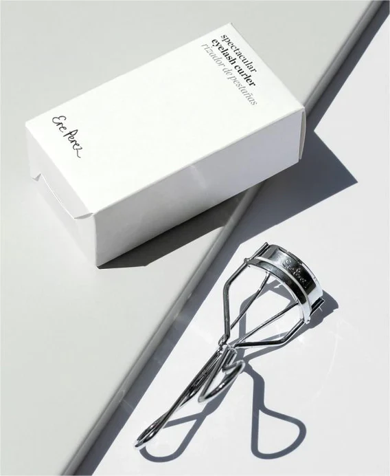 Spectacular Eyelash Curler - Image 3