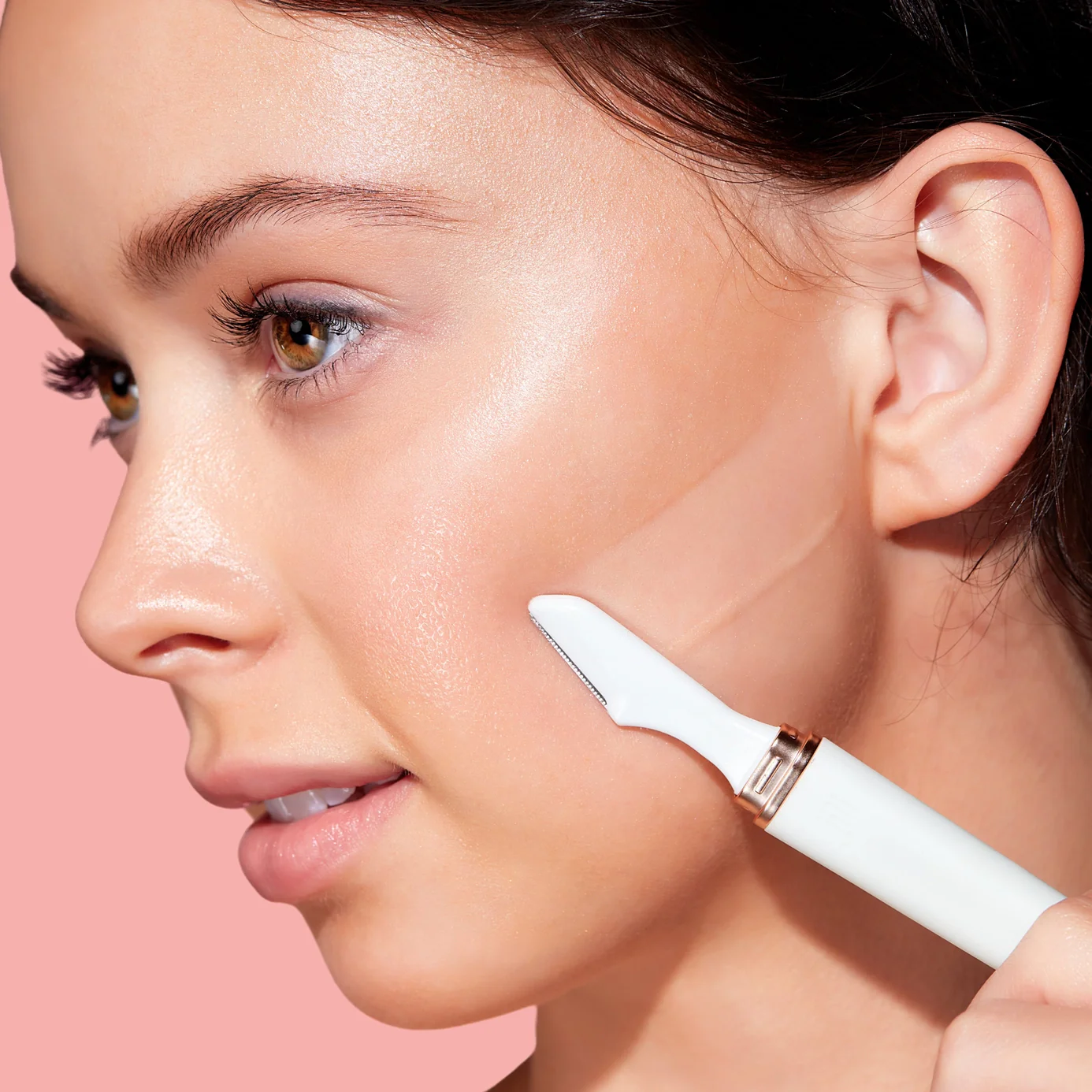 Facial Razor for Women - Shave, Exfoliate, Defuzz, Dermaplane - Image 2