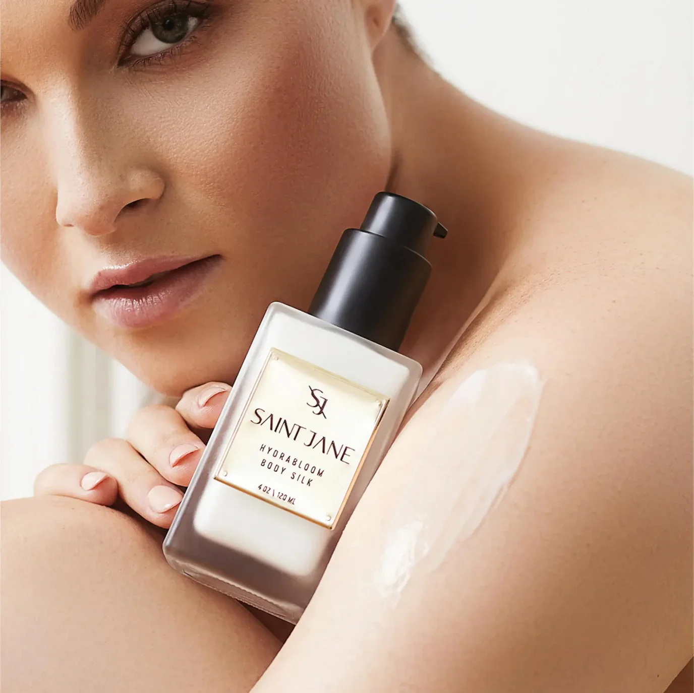 Hydrabloom Body Silk with Hyaluronic and Sea Flower Complex - Image 2