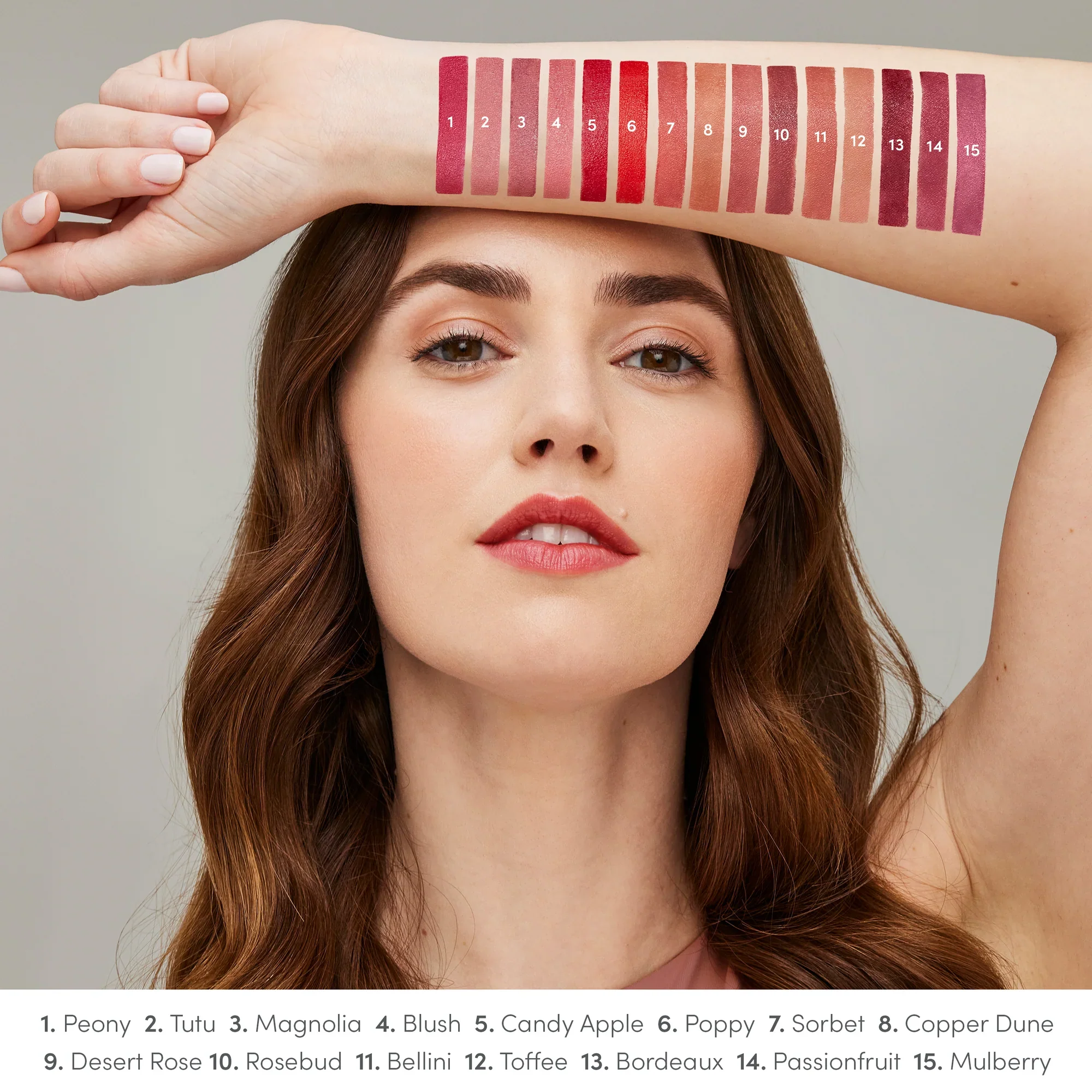 ColorLuxe Hydrating Cream Lipstick - Image 4