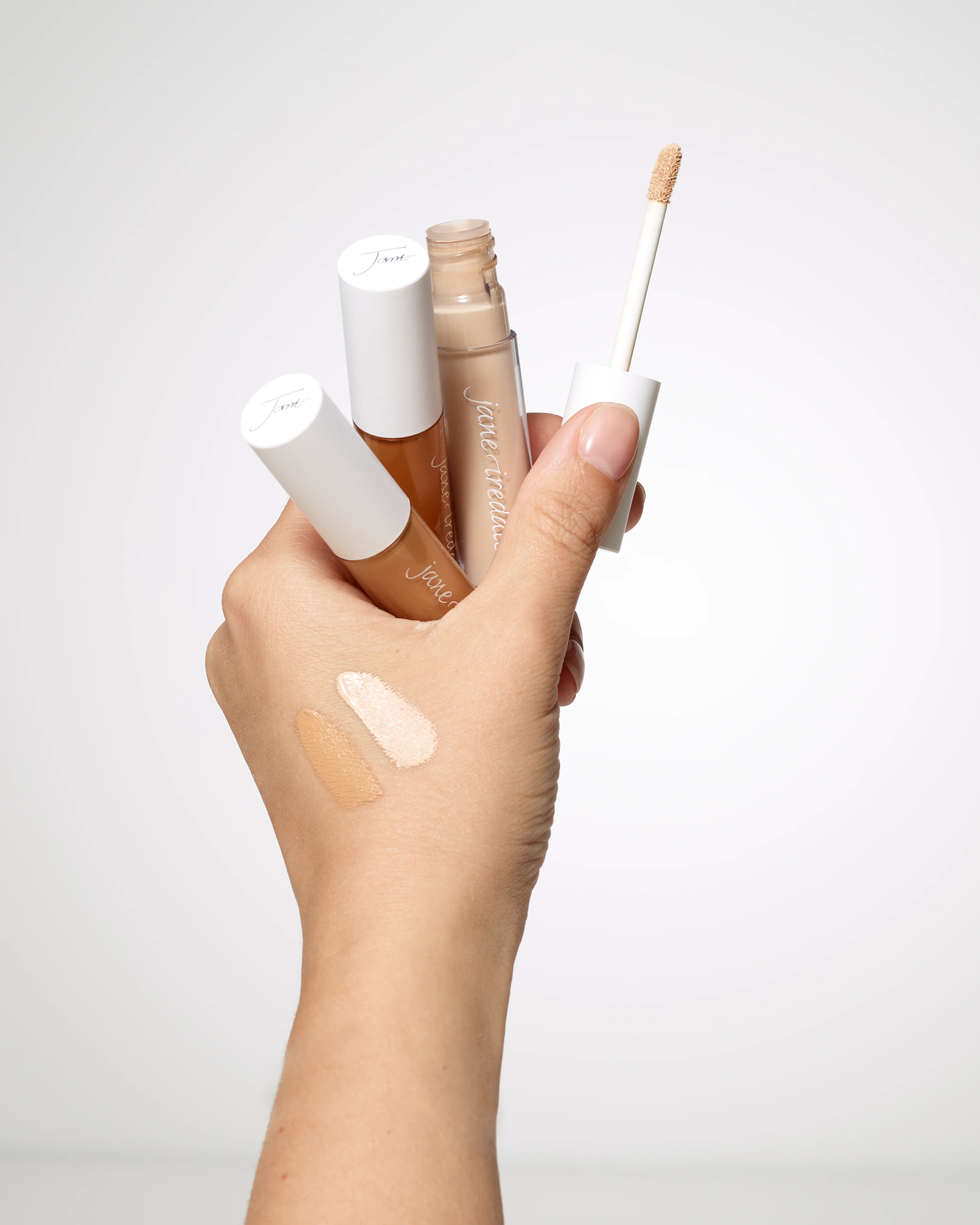 PureMatch™ Liquid Concealer - Image 14