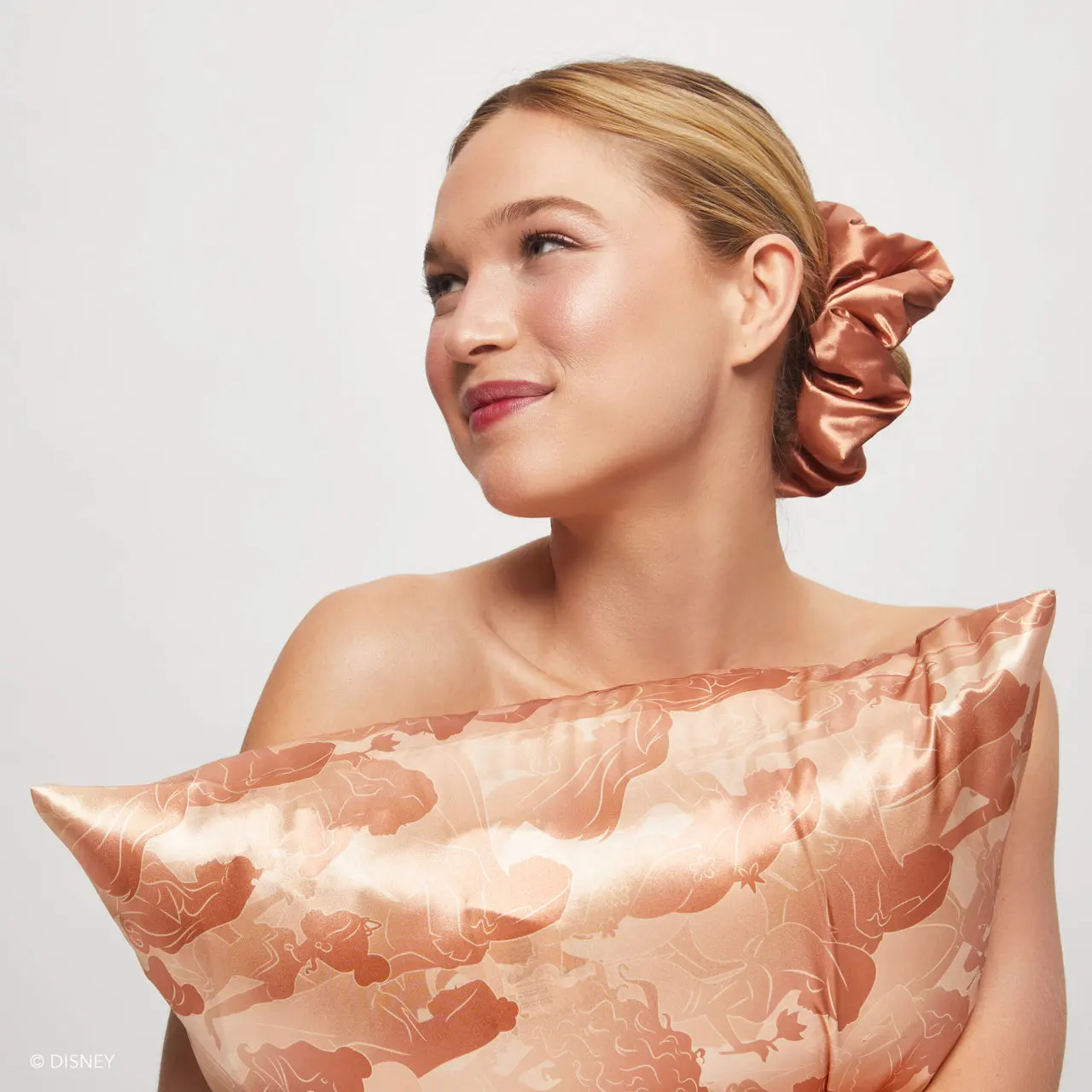 Kitsch & Disney Satin Pillowcase - Image 6