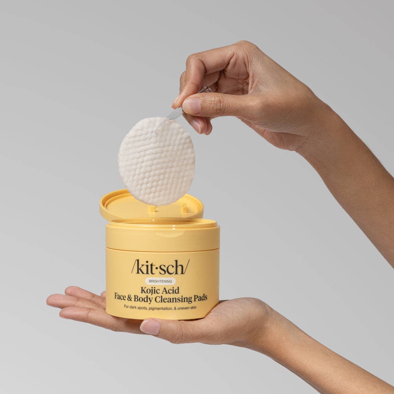Kojic Acid Face & Body Cleansing Pads - Image 3