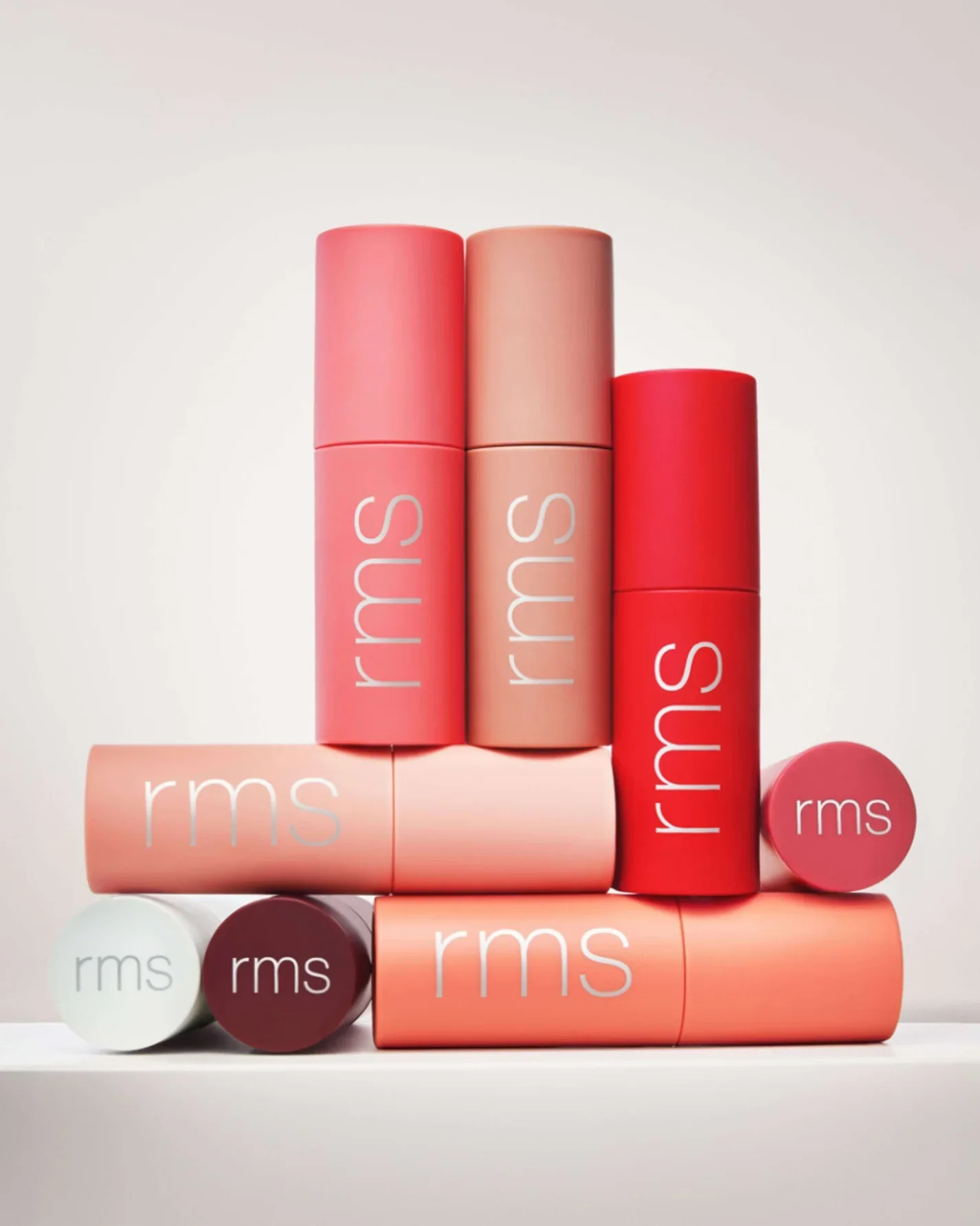Legendary Lip Oil - Image 4