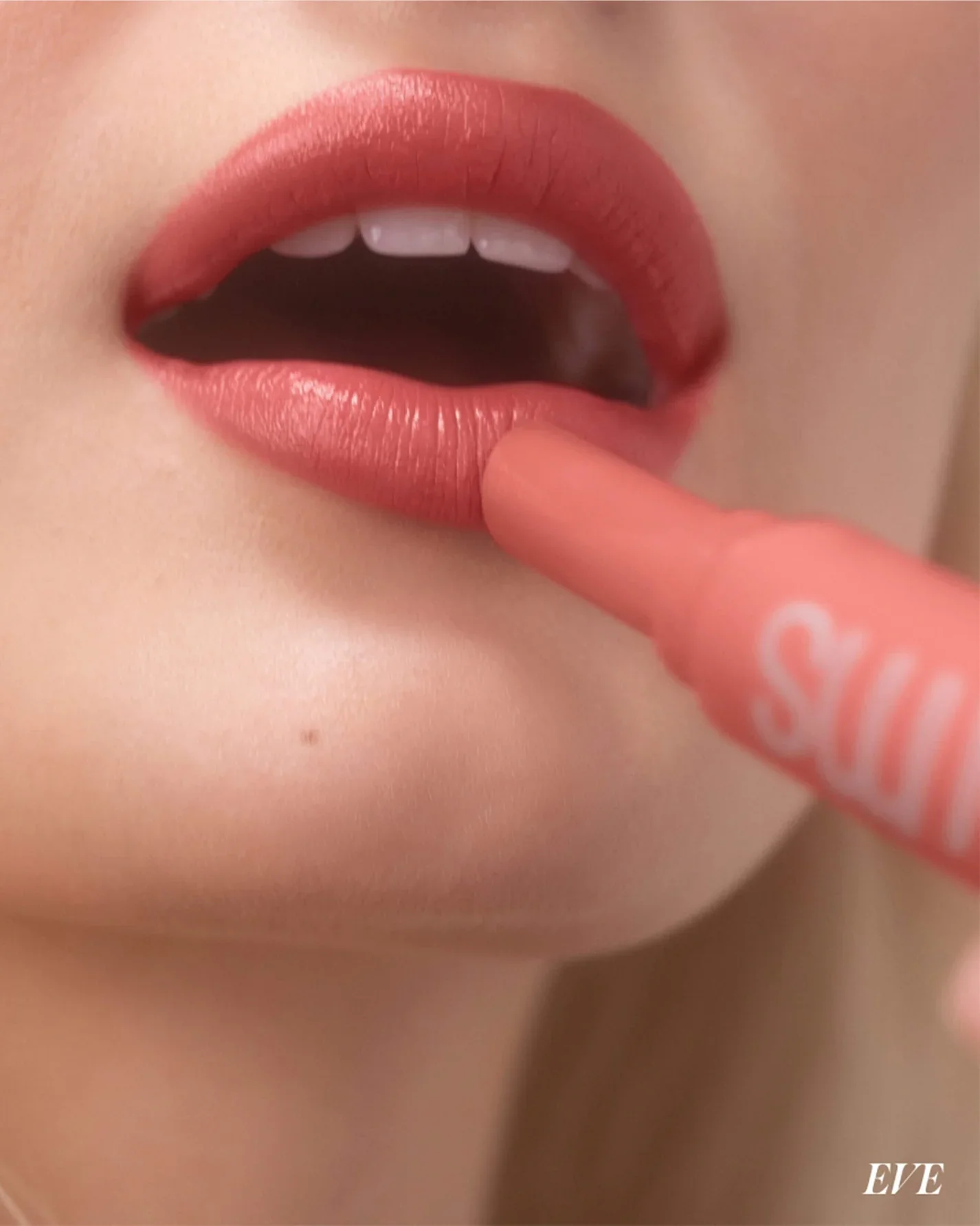 Legendary Serum Lipstick - Image 51