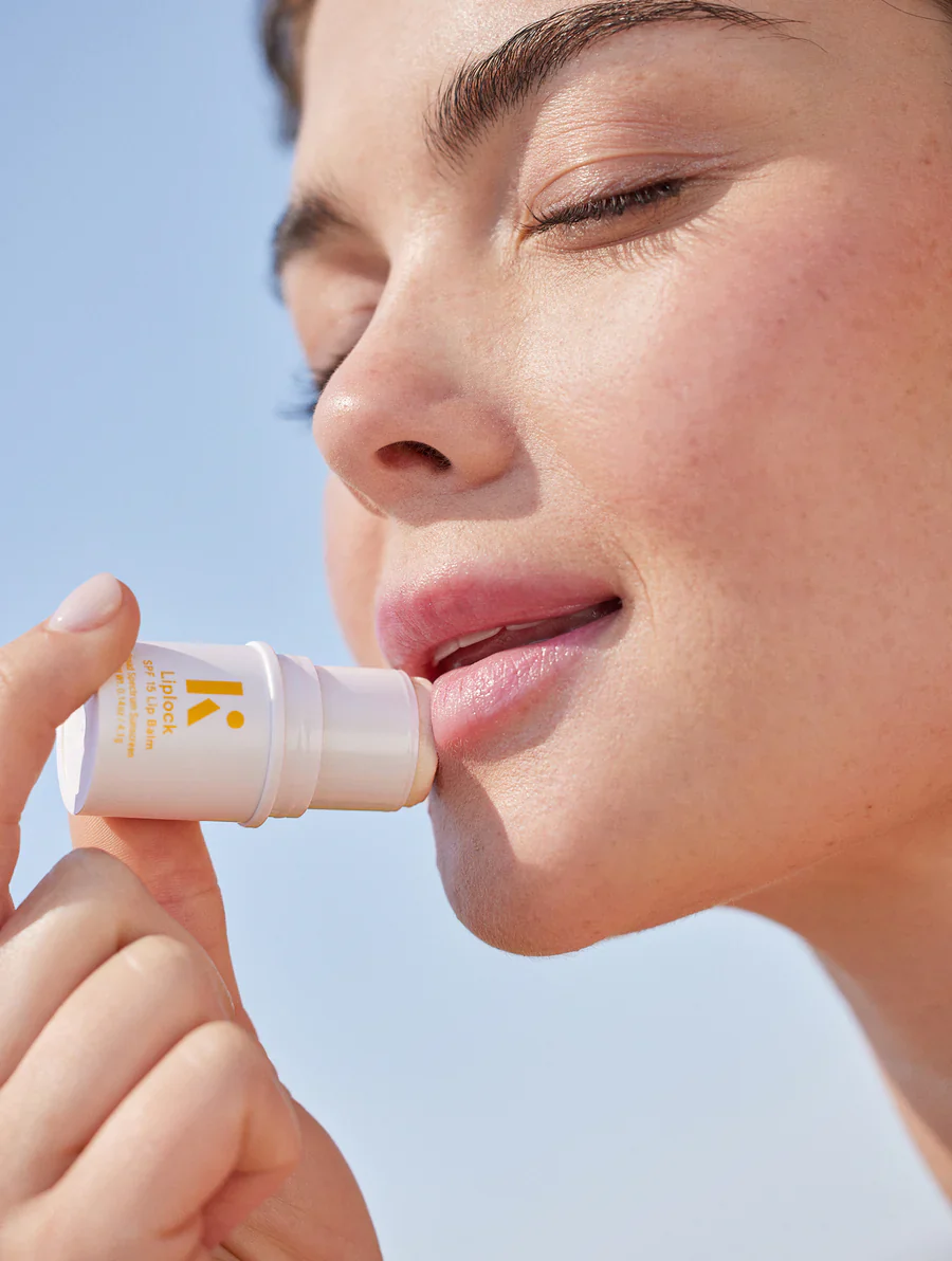 Liplock SPF 15 Balm with Mineral Sunscreen - Image 4