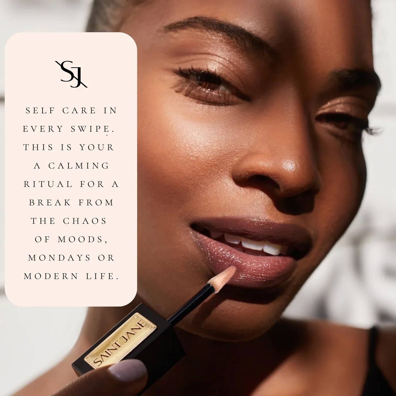 Luxury Lip Oil - Image 4