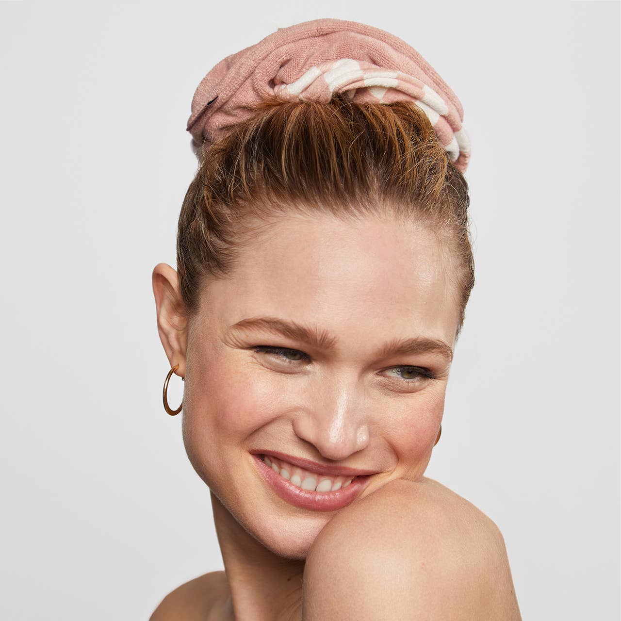 Microfiber Quick-Dry Towel Scrunchie 2PC- Terracotta Checker - Image 5