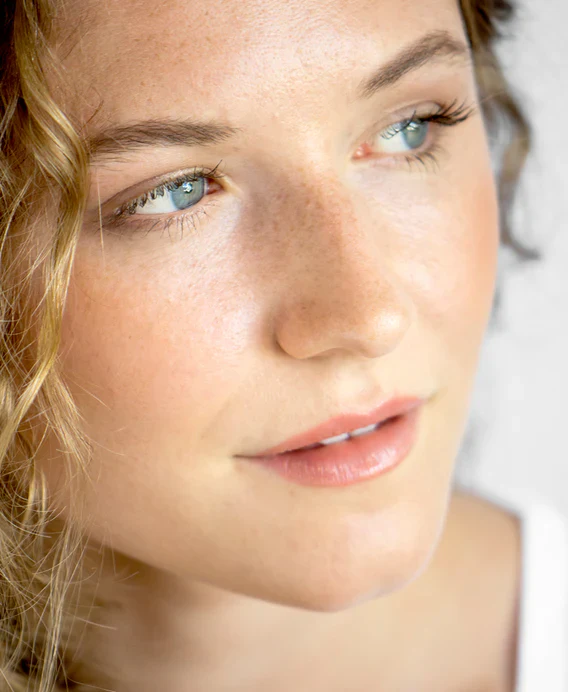 Natural Almond Mascara - Image 13