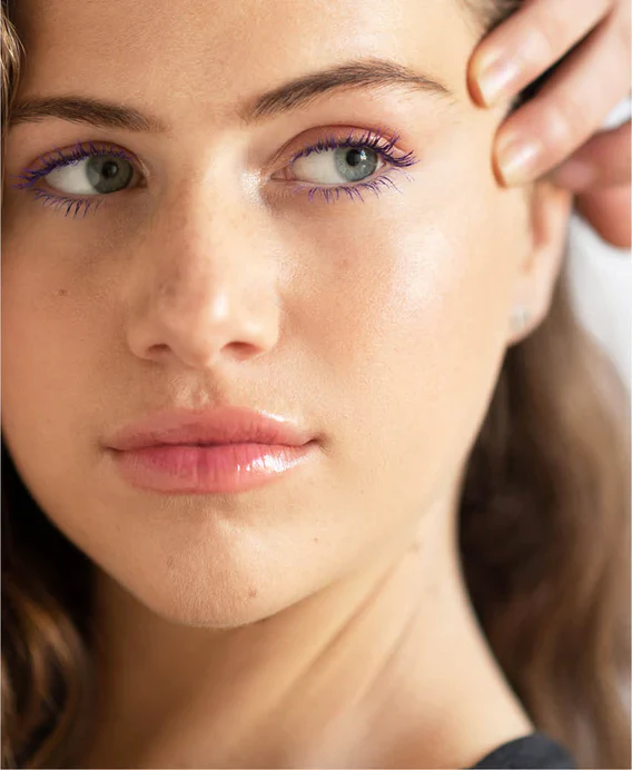Natural Almond Mascara - Image 19