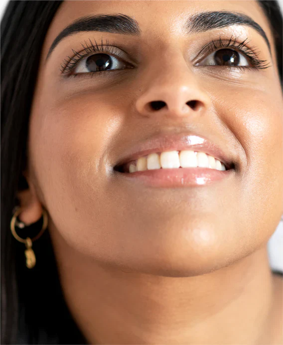 Natural Almond Mascara - Image 9