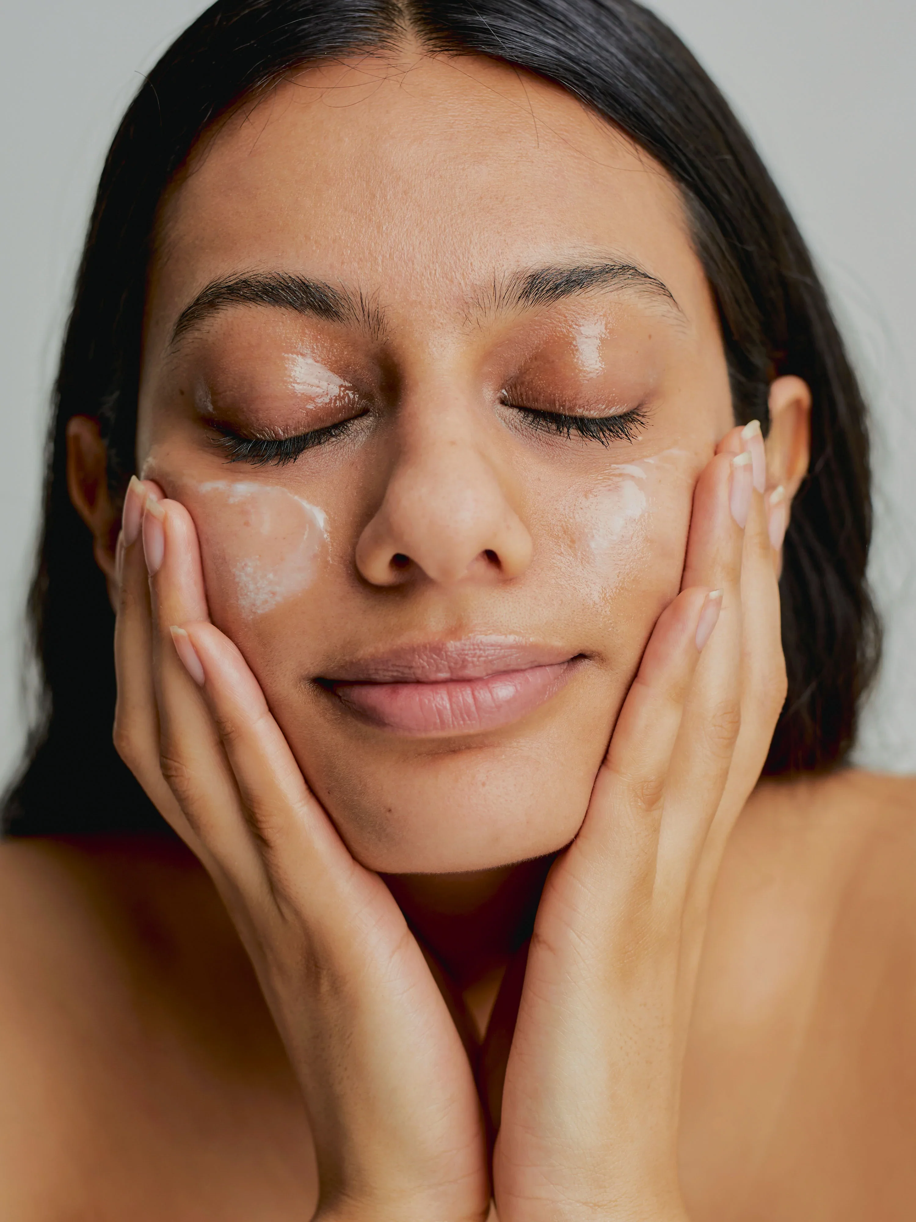 Oil to Milk Cleanser - Image 2