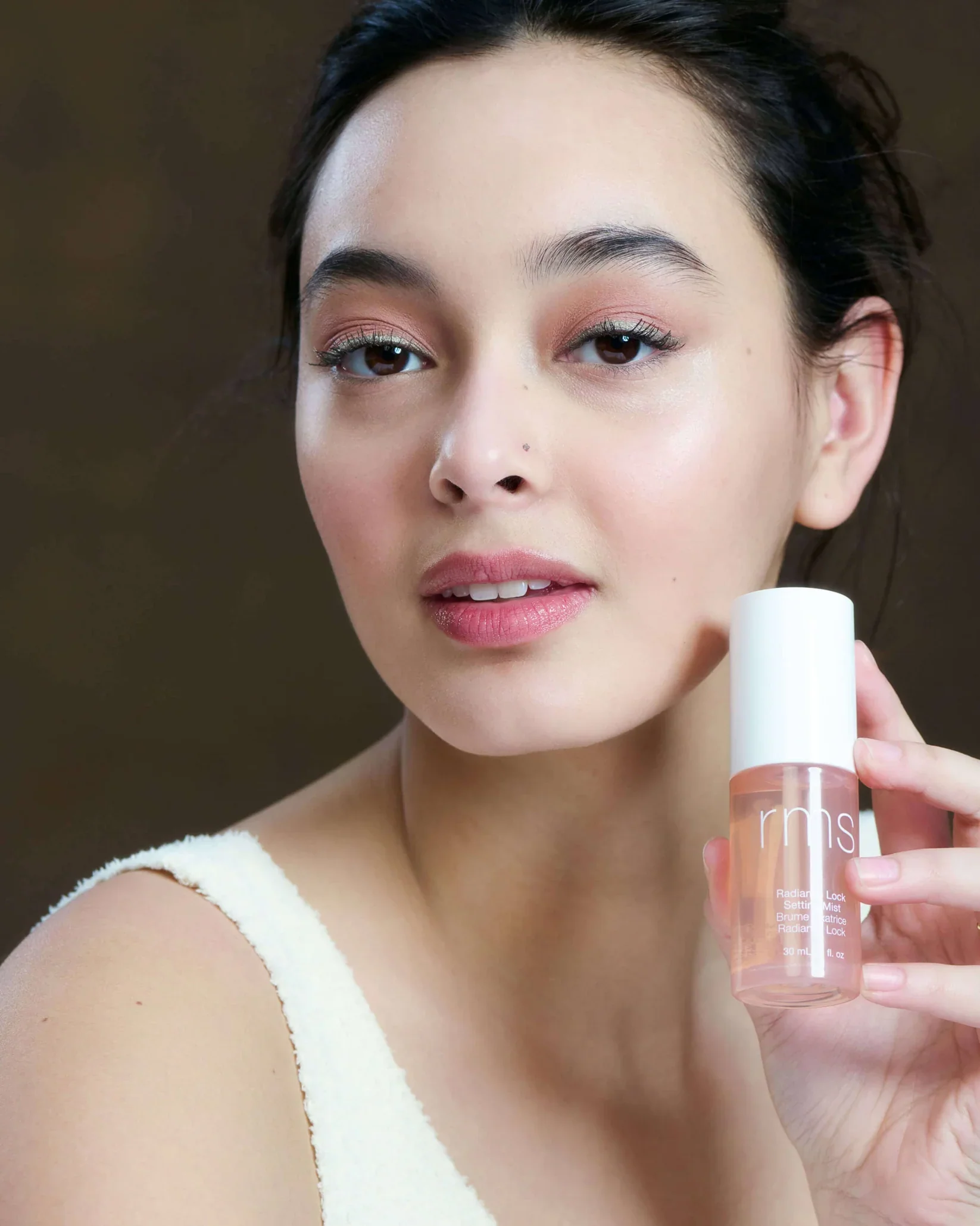 Radiance Lock Setting Mist - Image 3