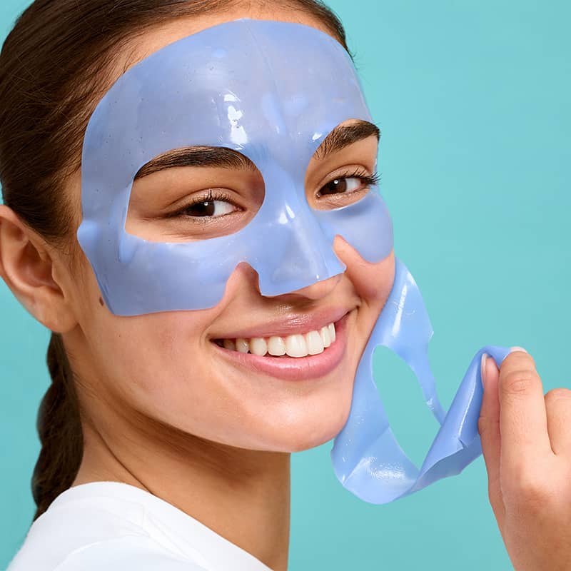 Serve Chilled on Ice Hydrogel Firming Face Mask - Image 2