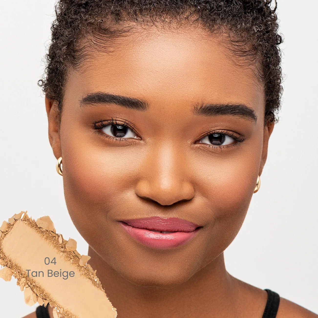 Sheer Halo Velvet Matte Complexion Powder - Image 14