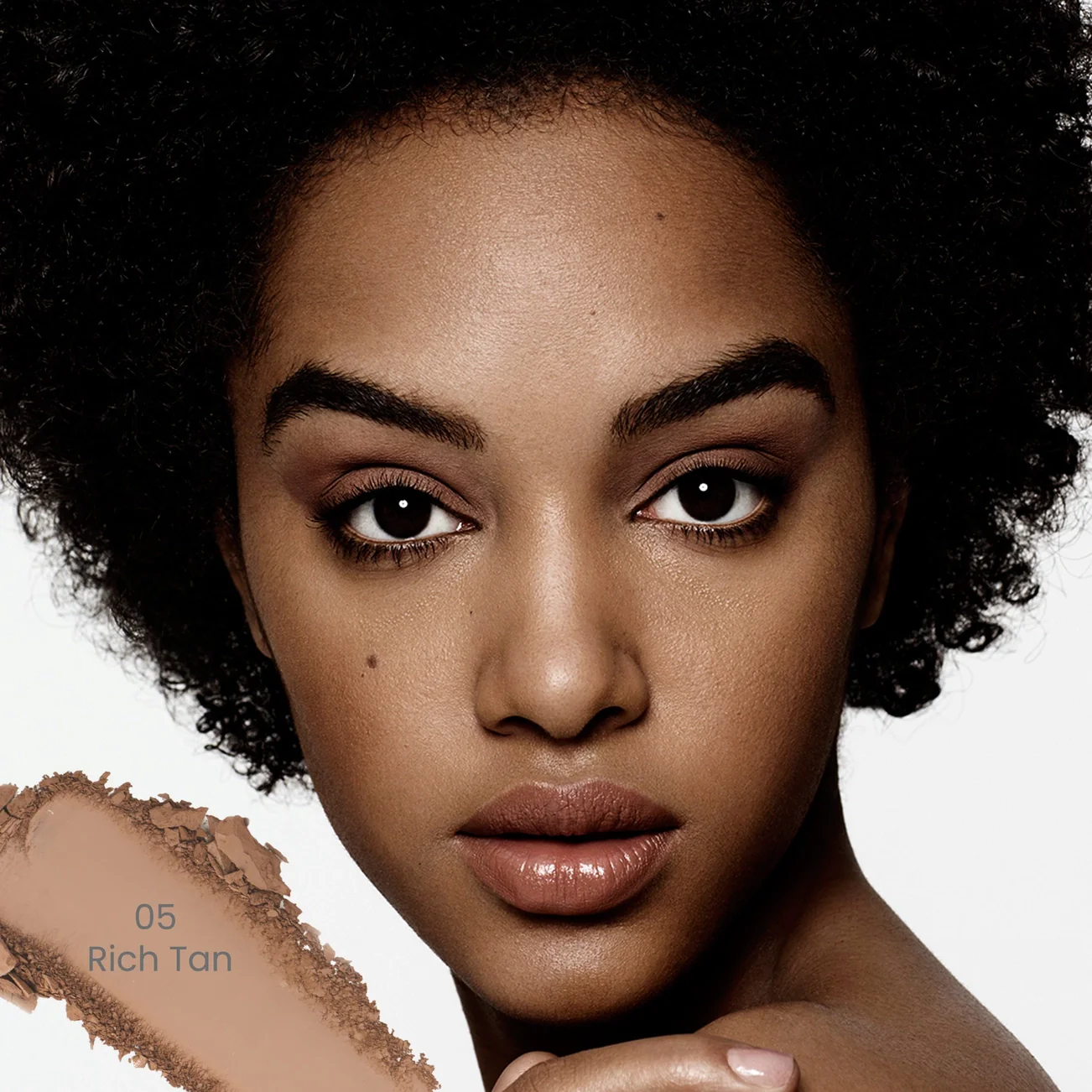Sheer Halo Velvet Matte Complexion Powder - Image 16