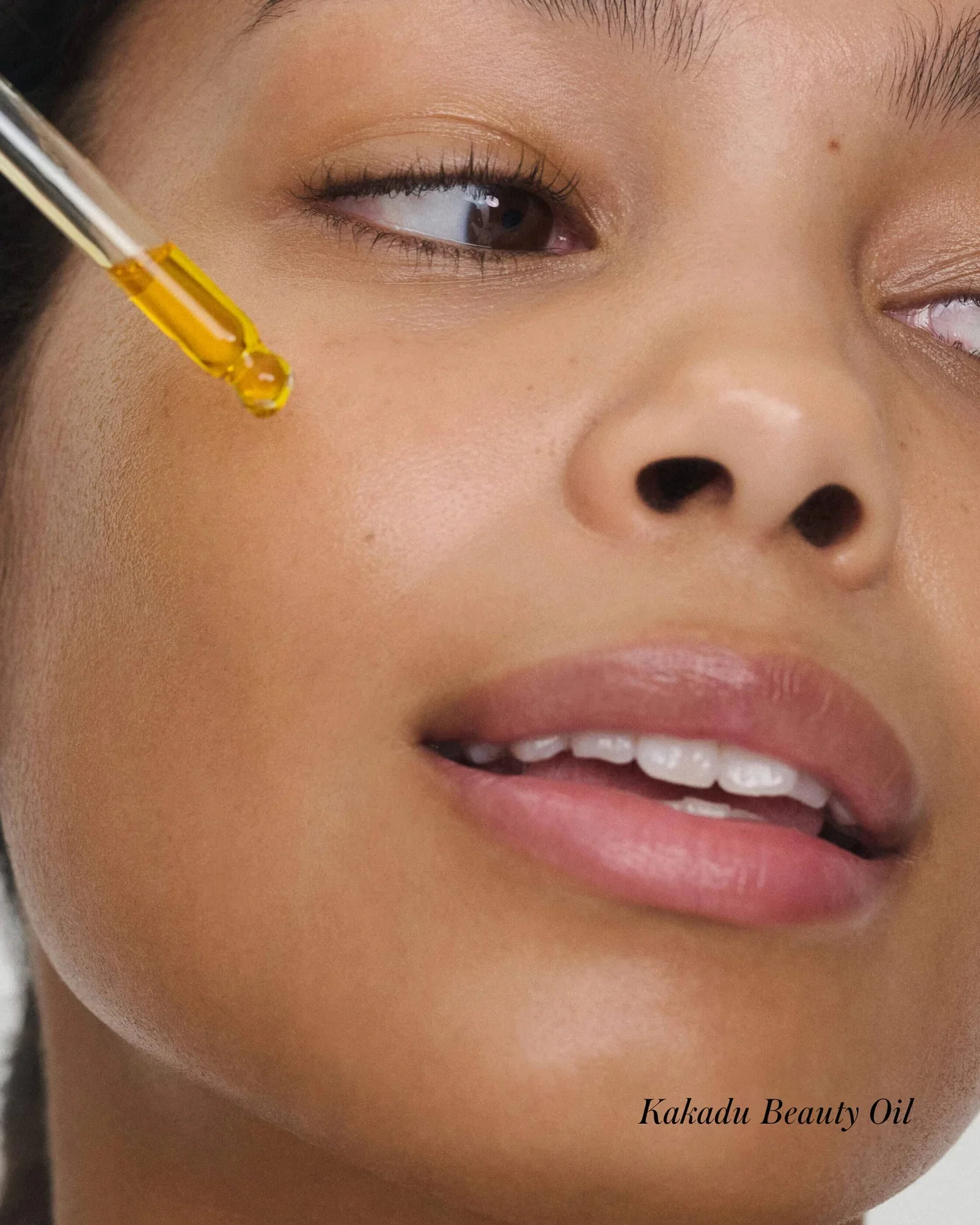 Skincare Secrets Travel Kit - Image 11