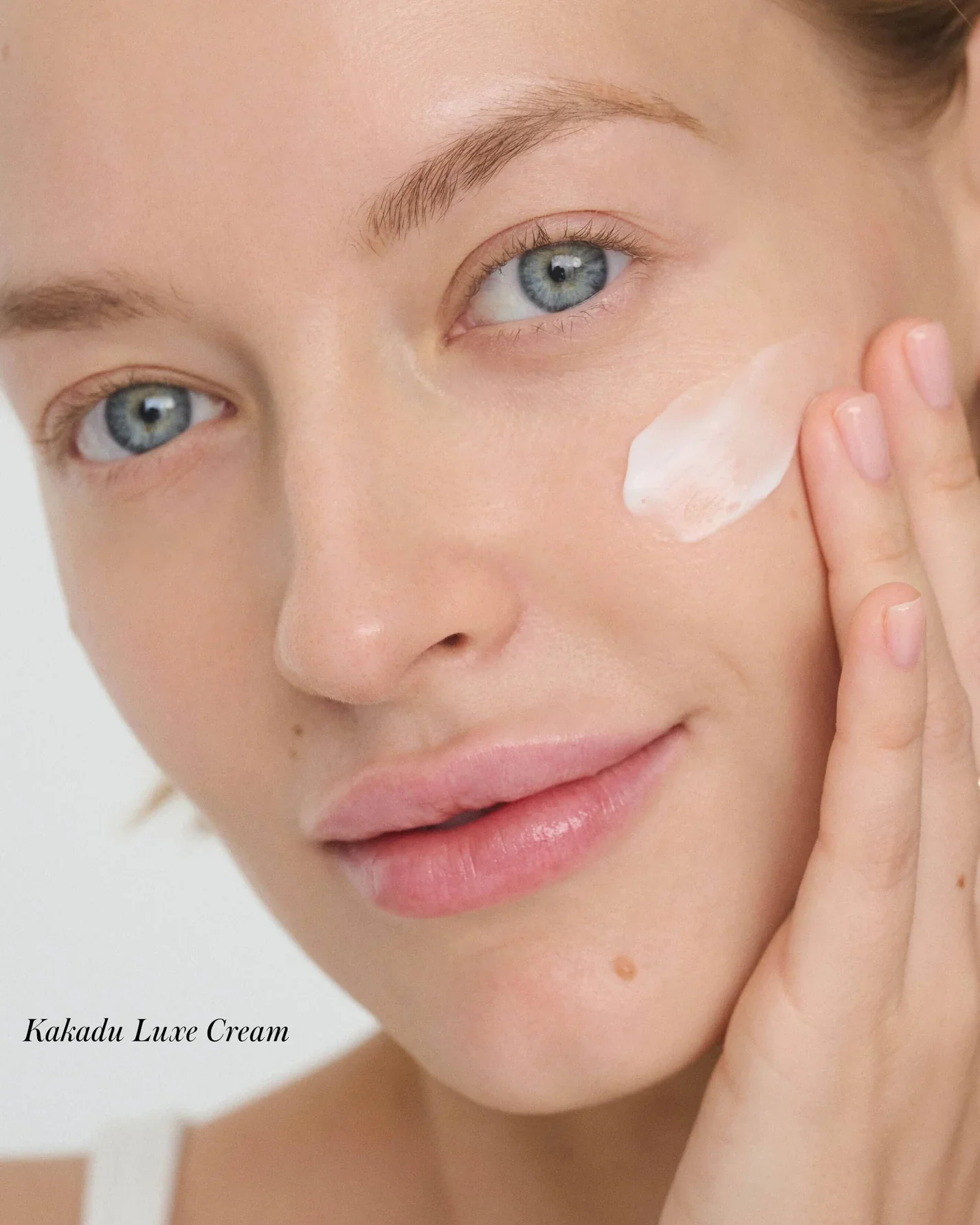 Skincare Secrets Travel Kit - Image 13