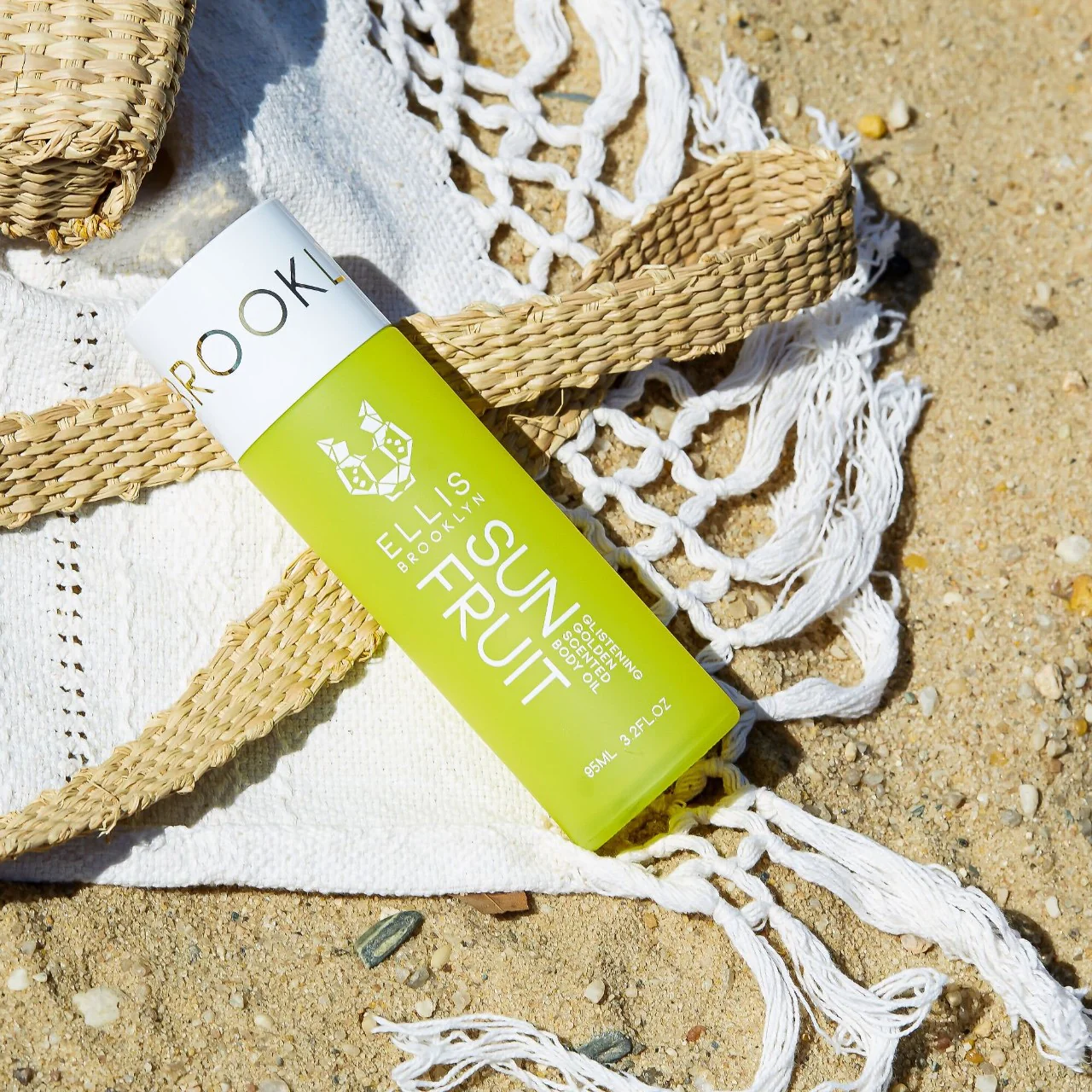 Sun Fruit Glistening Golden Scented Body Oil - Image 4