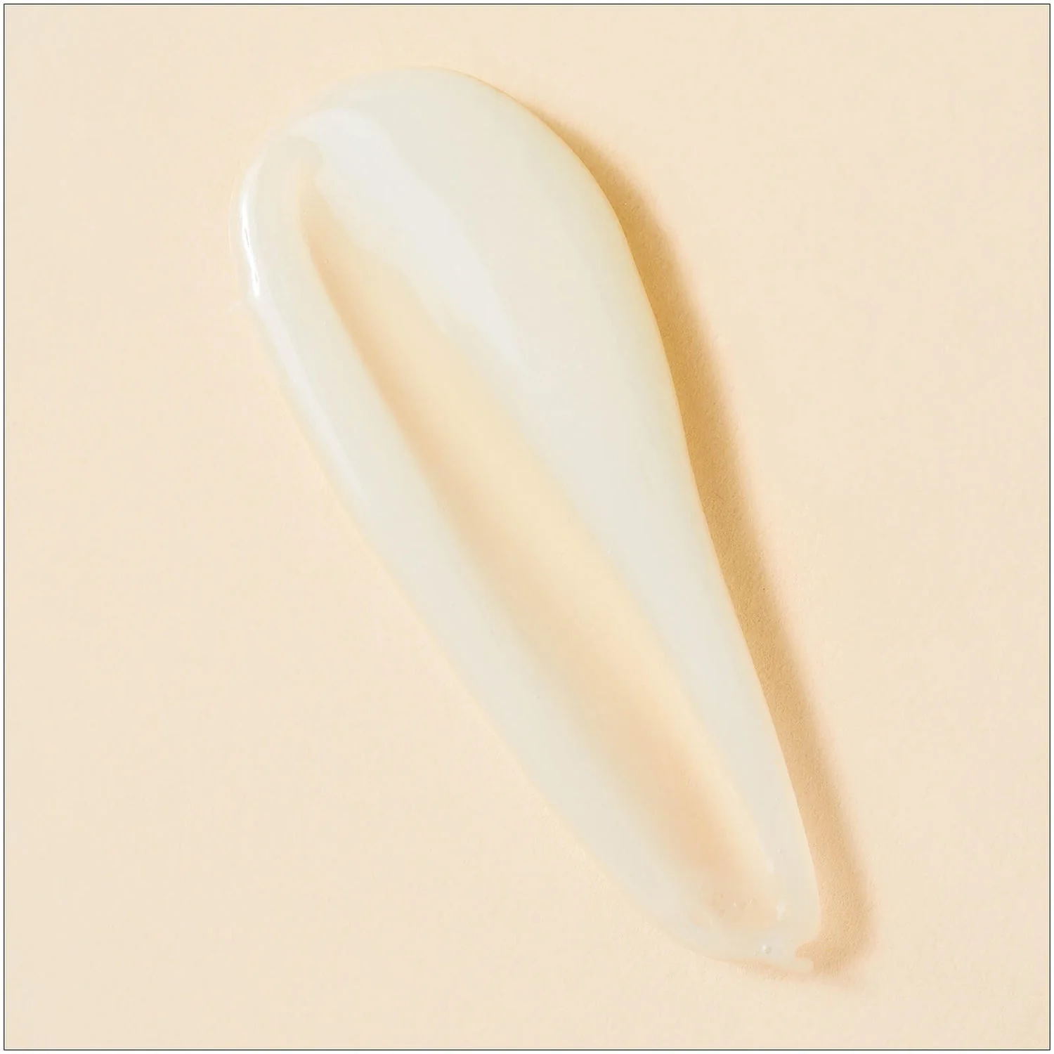 Sunnyside C Glow Serum with 15% Vitamin C and 3% Tranexamic Acid - Image 2