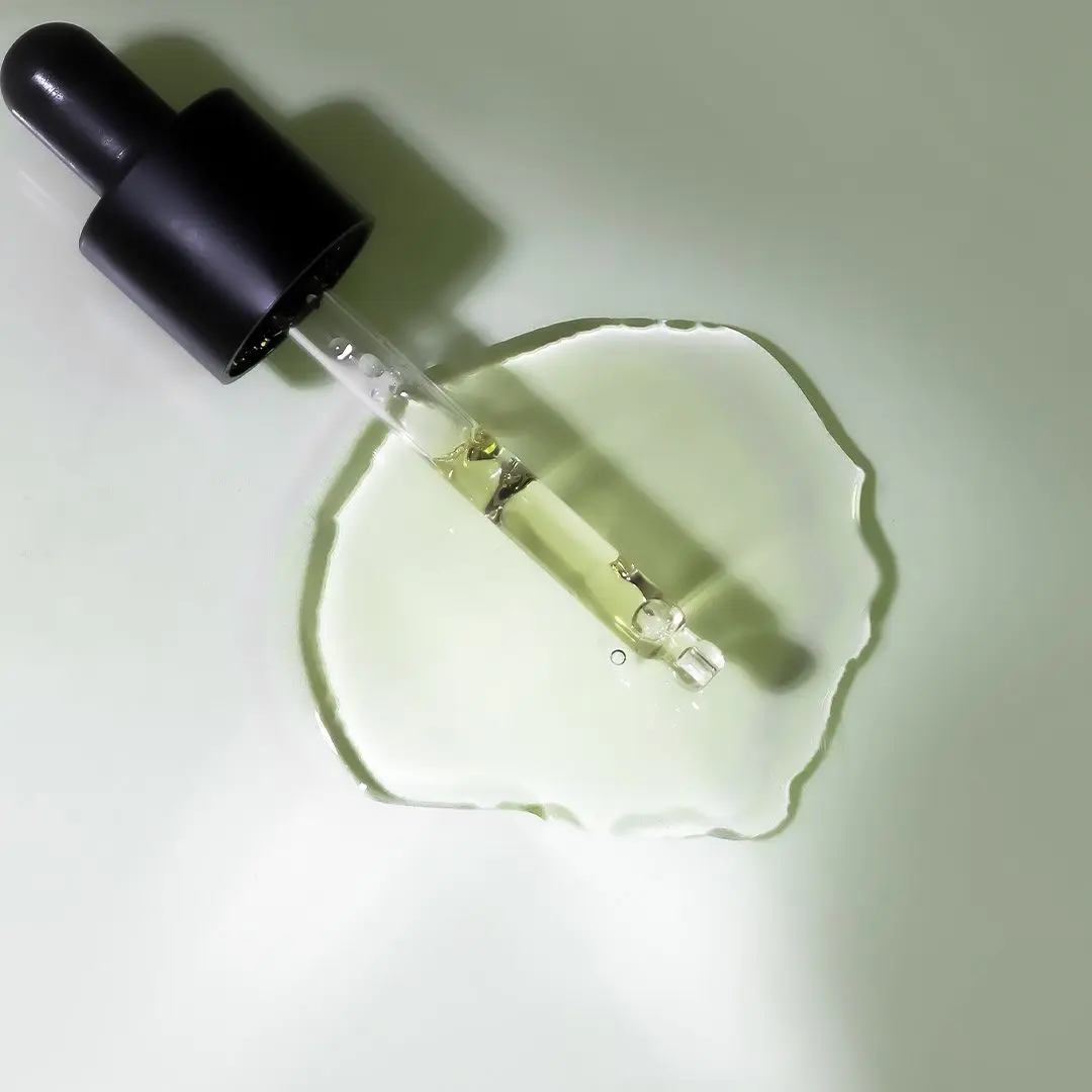 Radiance Refresh Serum - Image 2