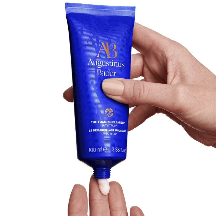 The Foaming Cleanser - Image 3