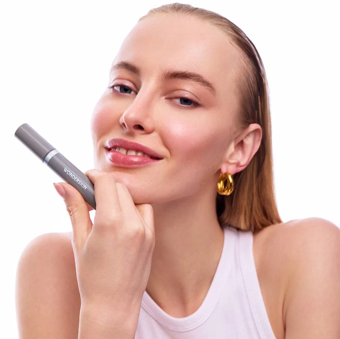 Wonder Blading Brow Stain & Go Masque - Image 8